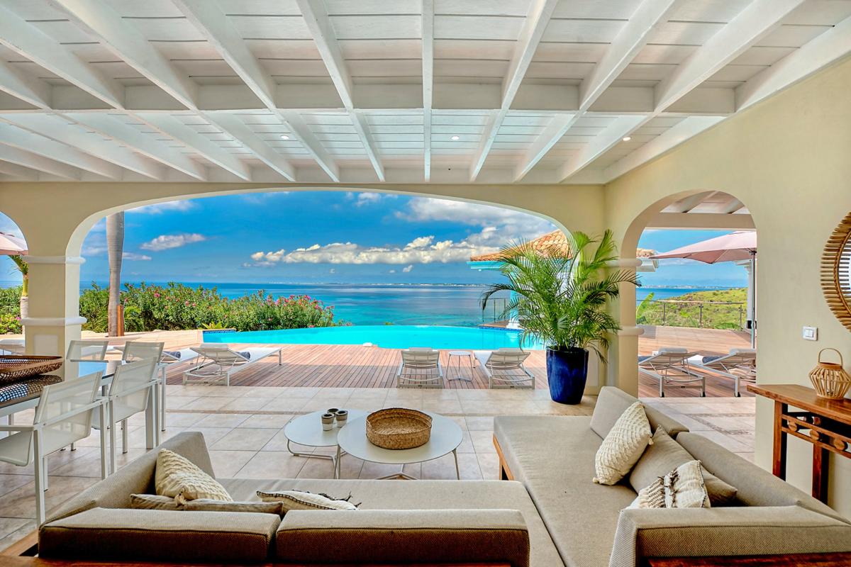 Luxury Villa Rental St Martin - Outdoor seating